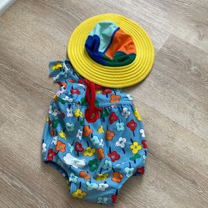 Hanna Andersson 3-6 months bathing suit and matching xxs sun hat